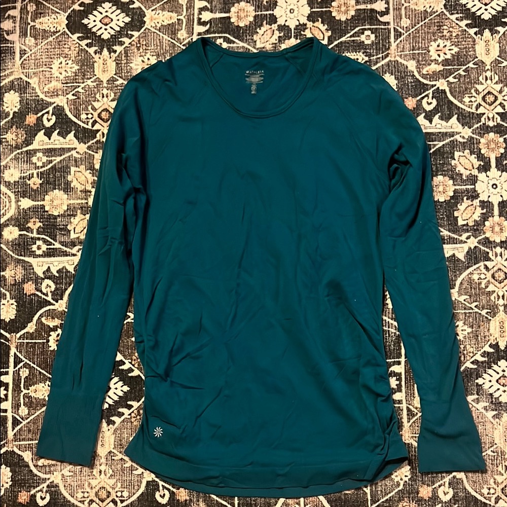 Women’s Athleta Long Sleeve Top